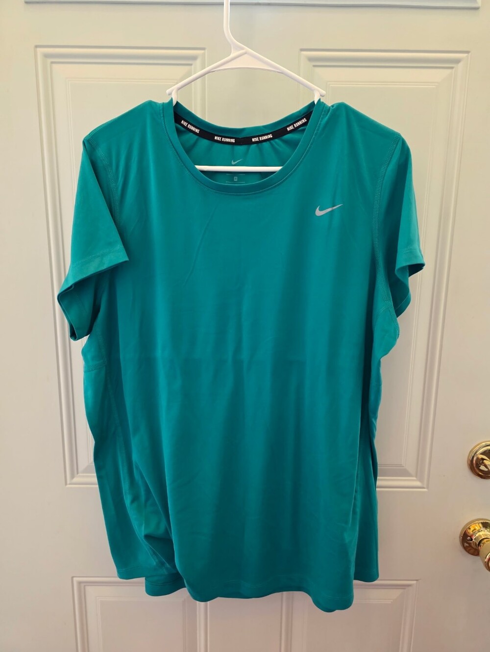 Nike Women's Teal Short-Sleeve Dri-FIT Performance Tee Size 1X